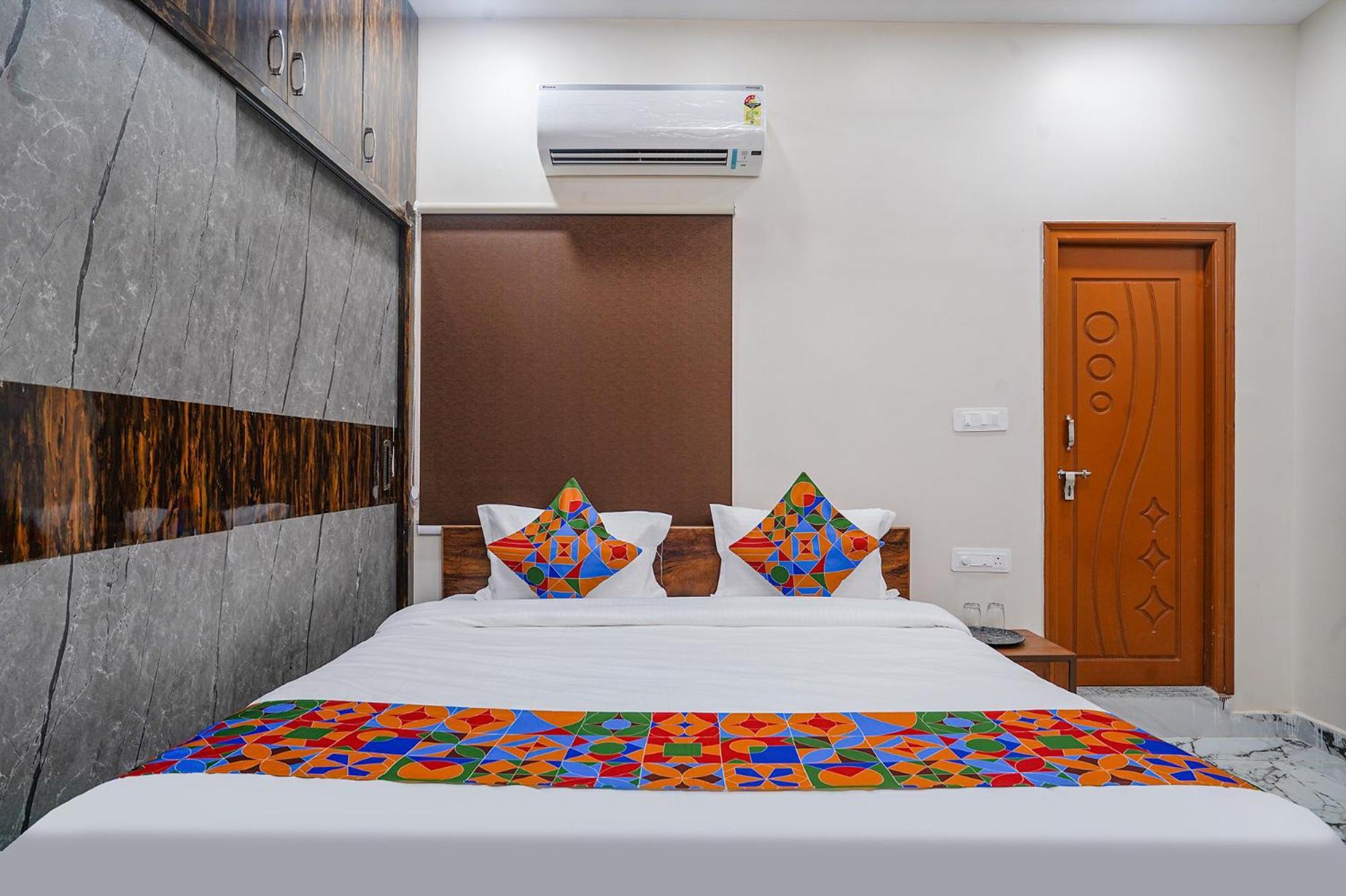 Fabhotel Perams Grand Inn - Hitech City 하이데라바드 외부 사진